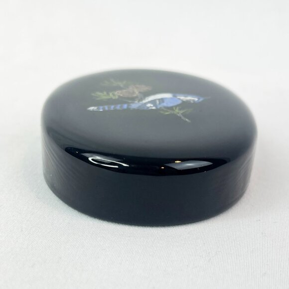 Vintage Black Lacquer Paper Weight with Blue Jay Design - Picture 3 of 6
